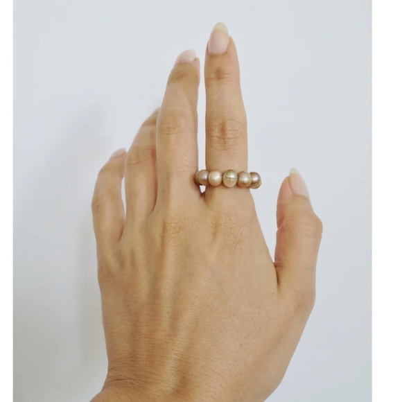 Anita Berisha “She is Kind” Freshwater Pearl Ring size M - Picture 1 of 4